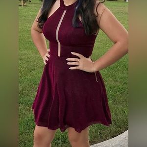 HOMECOMING JOLENE Size 0 Maroon Sparkly Dress (Slightly fitted for C-Cup)